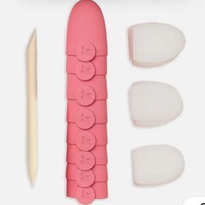 Olive & June press on nail removal kit